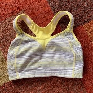 Brooks women’s sports bra
